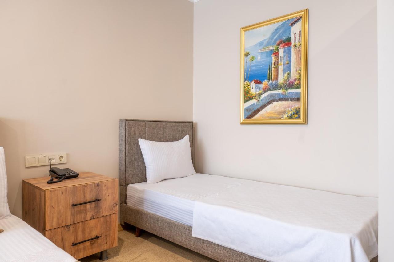 Istanbul Nova Hotel Esterno foto